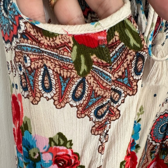 BILA BOHO TOP. MADE IN INDIA. SLEEVELESS RUFFLED EMBROIDERED TOP. EXCELLENT COND - Picture 7 of 14